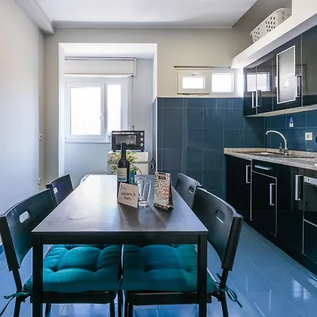 Guestready - Spacious In City Centre Apartment